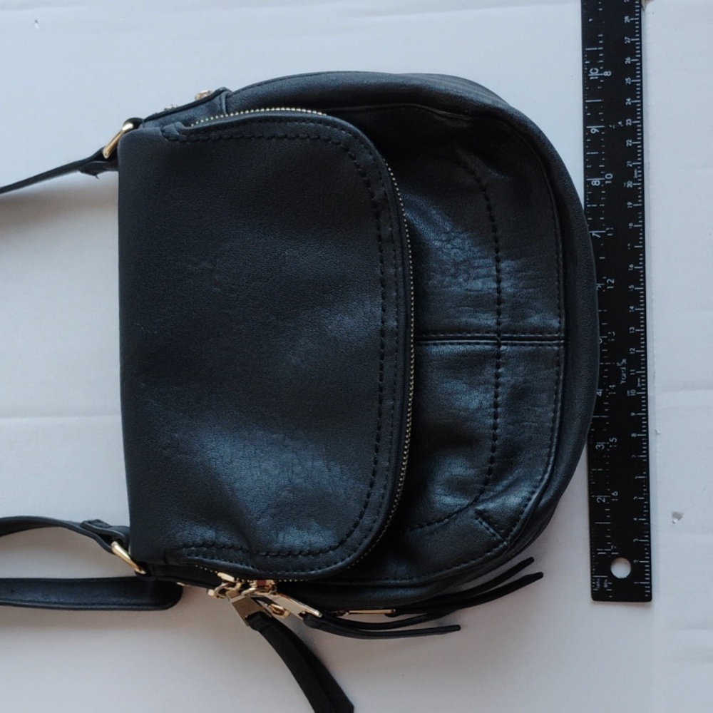 Crossbody Bag - Picture 11 of 12